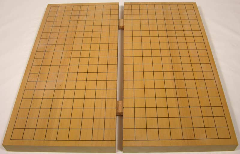 http://www.bresler.org/Go/Photos/KatsuraSlottedBoard-19x19.jpg